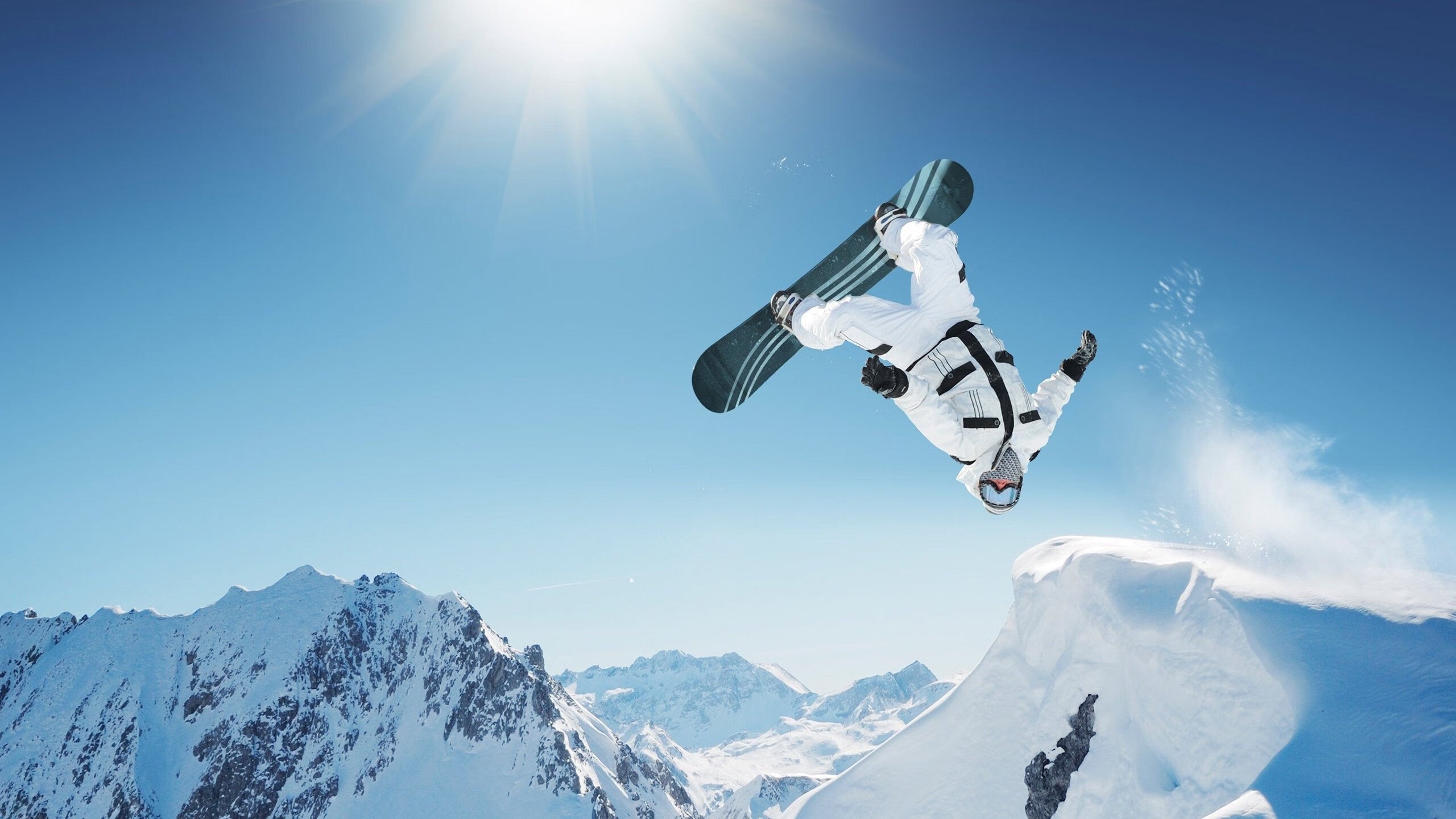 开云官方app入口-欧冠半决赛焦点战启示录，牙买加式强行终结如何颠覆美国足球霸权叙事